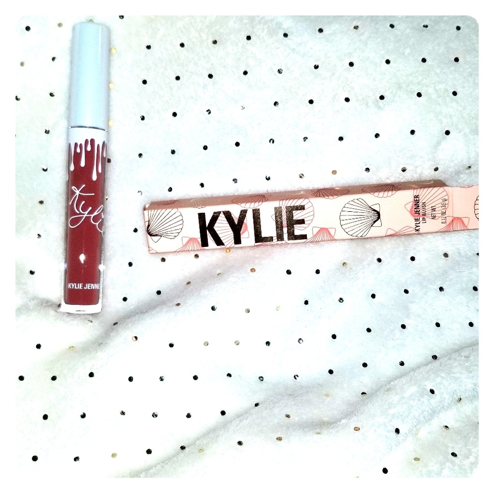 Kylie Lip Blush
